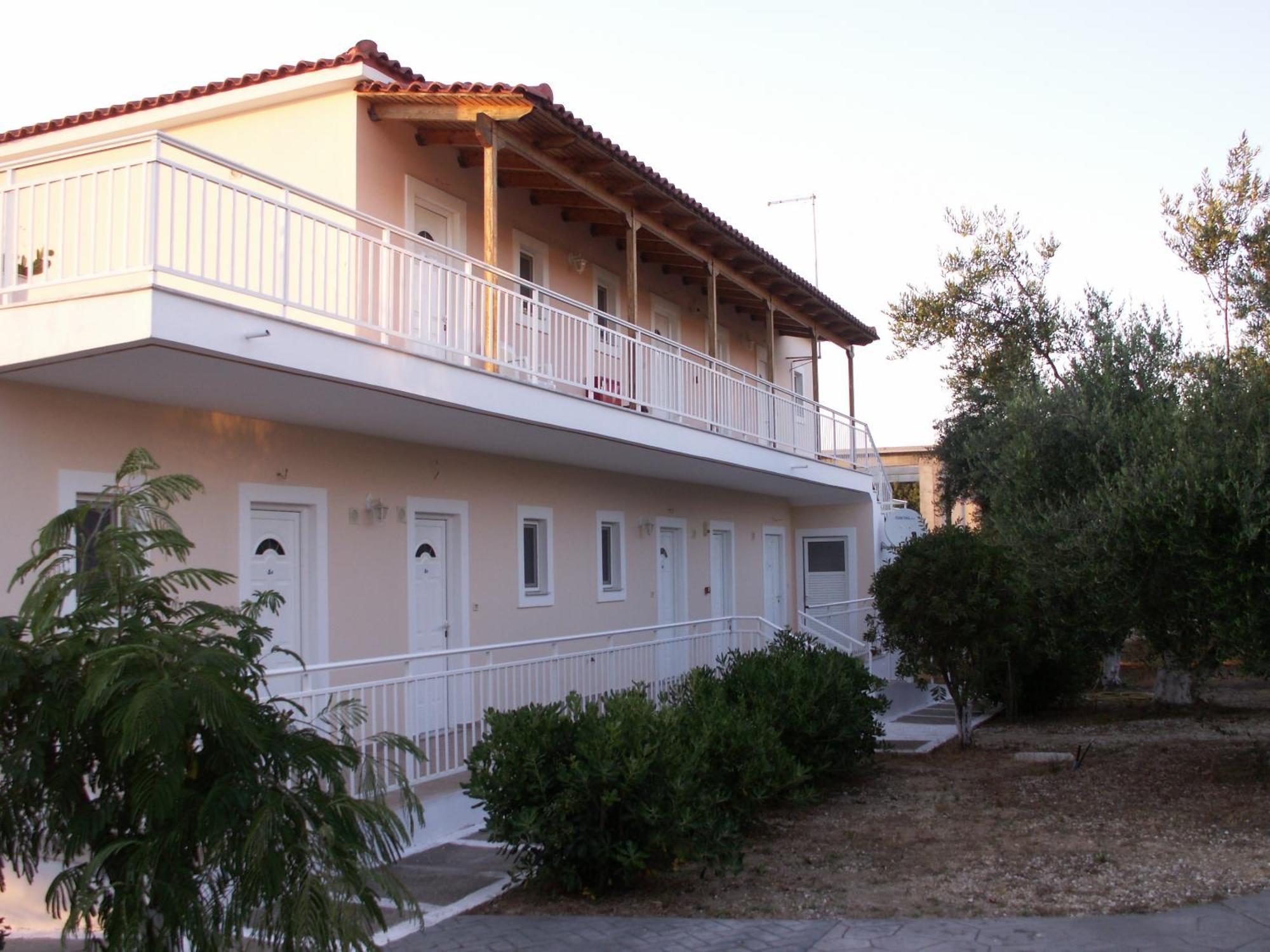 Kastro Beach Hotel Exterior photo